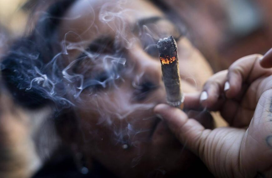 Most US teens are abstaining from drinking, smoking and marijuana, survey says